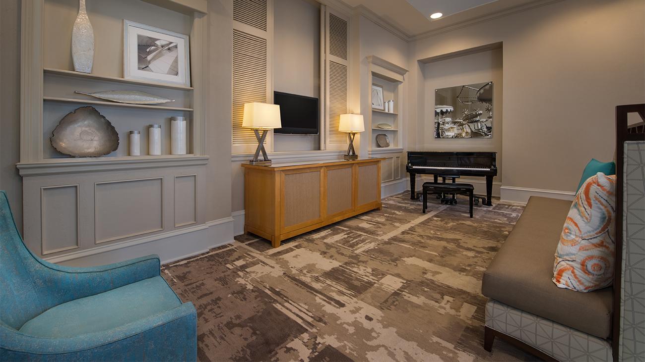 Lobby - Sitting Area